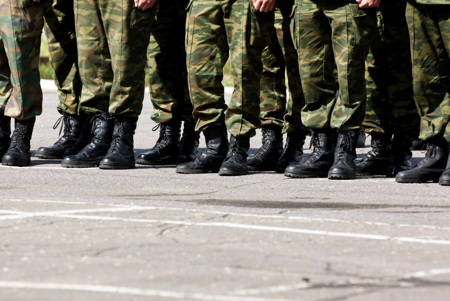 Exército Brasileiro 🇧🇷 on X: Se você é do sexo masculino e completa 18  anos em 2022, você deve se alistar para o serviço militar até 30 de junho.  ATENÇÃO: não é