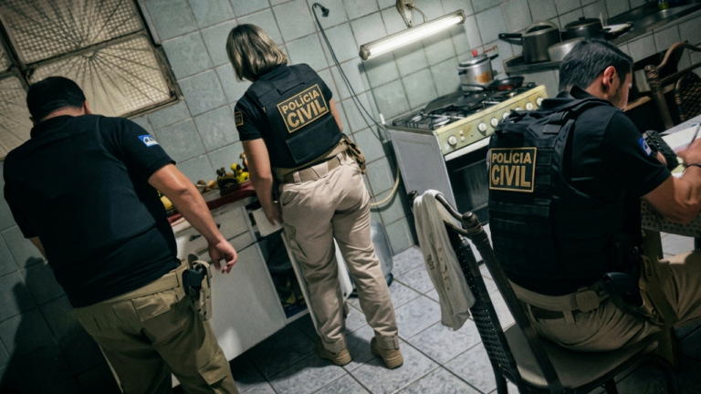 OPERAÇÃO FORA DE FORMA – Ministério Público desarticula quadrilha que fraudava concursos policiais em Pernambuco e Alagoas.